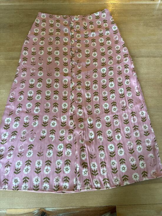 Free People Dresses & Skirts - Free People Analise printed midi skirt floral buttons Size 4 Boho Indie Silky